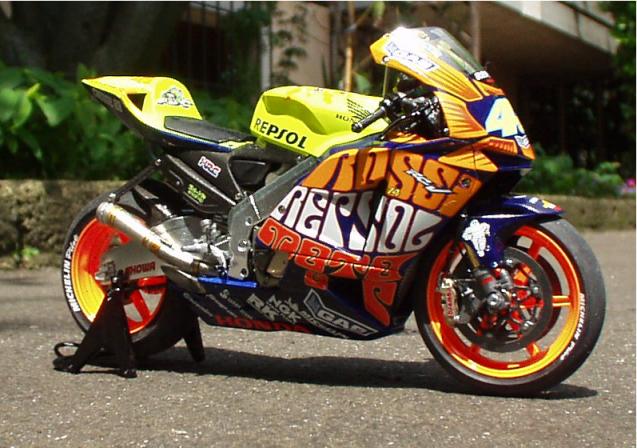 Honda rc211v 2003 valencia #5